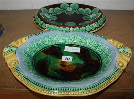 2 Majolica dishes